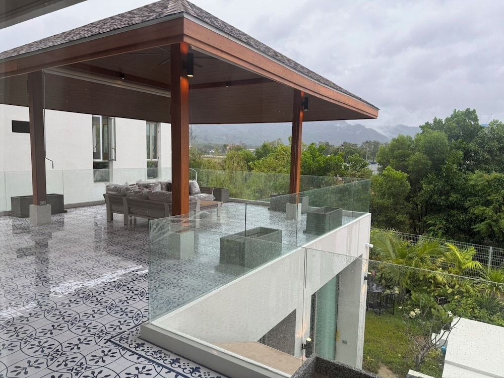 Akal Pool Villa 3BR near Laguna, Bangtao & Beach