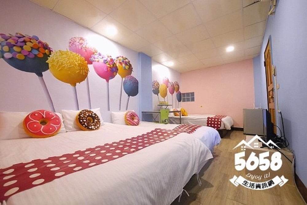 Candy house