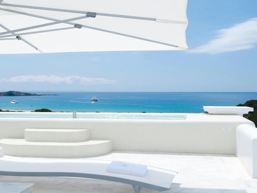 Holiday Home With Pool