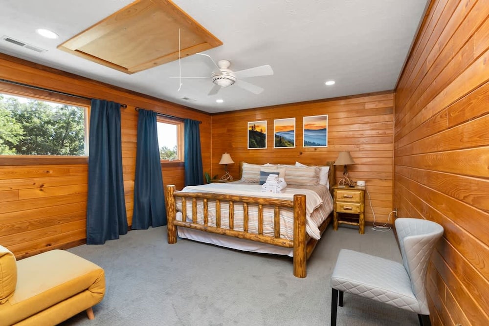 Love Afton Cabin - Family Home