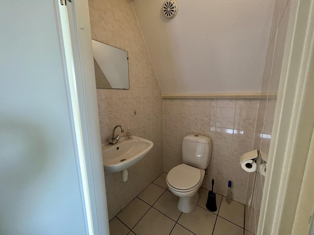 Holiday Bungalow With Wifi Near Beach
