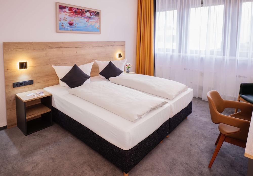 Neuss Vacations - Best Western Comfort Business Hotel - Property Image 51