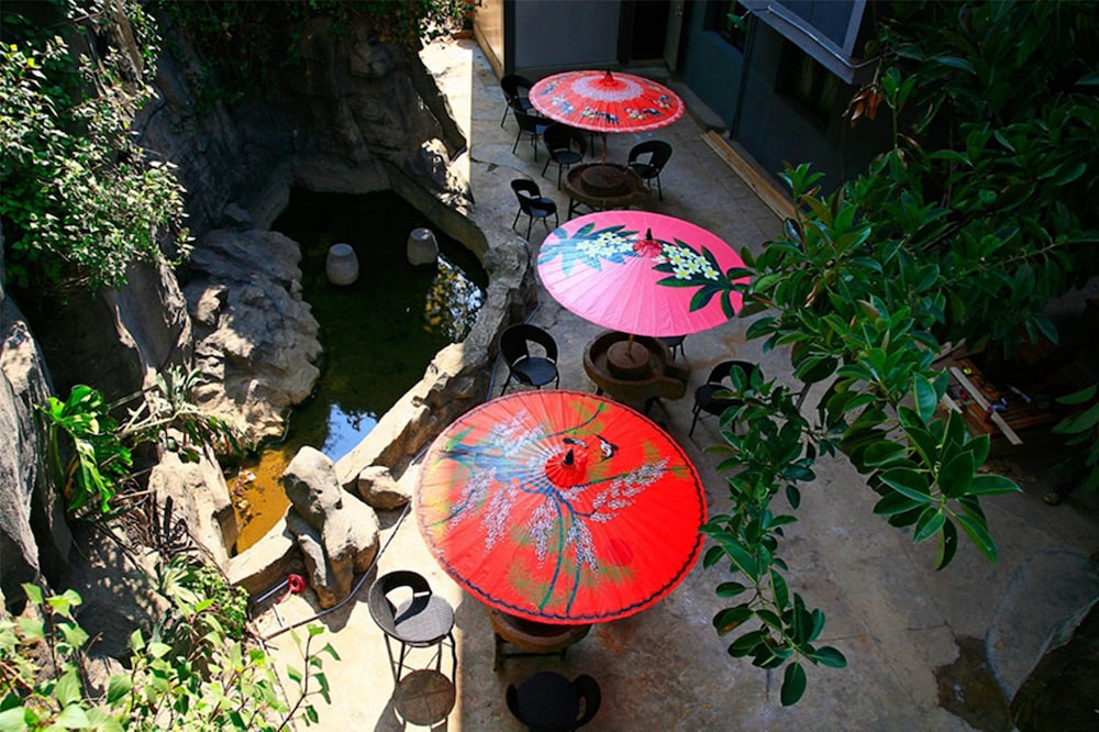 Upland International Youth Hostel