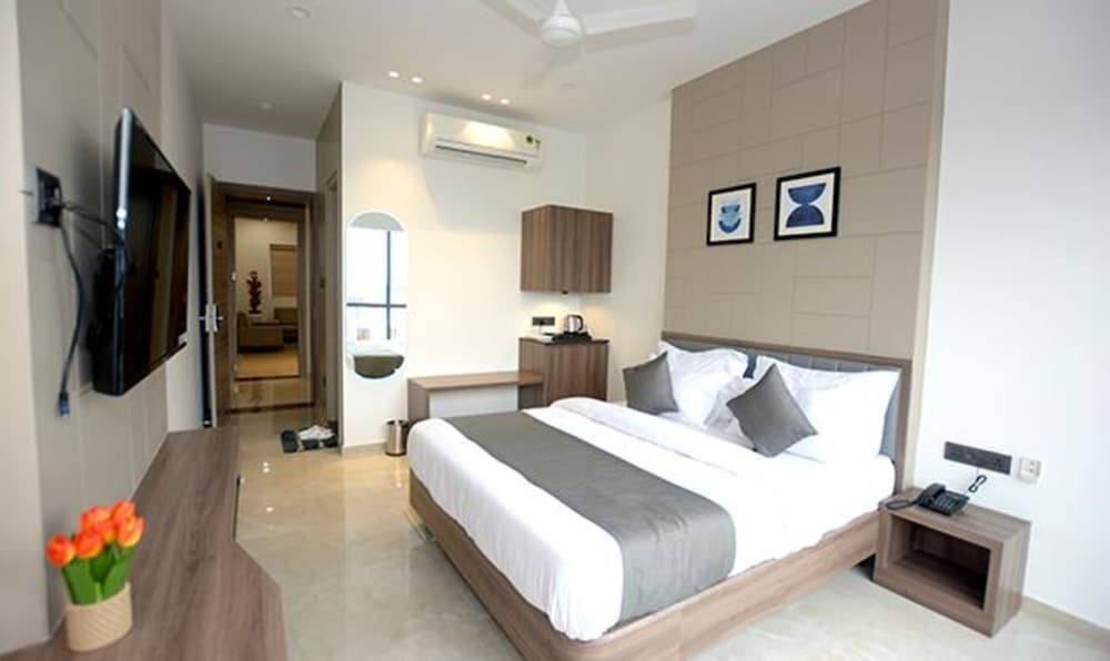 Fabhotel Rama Inn view 2