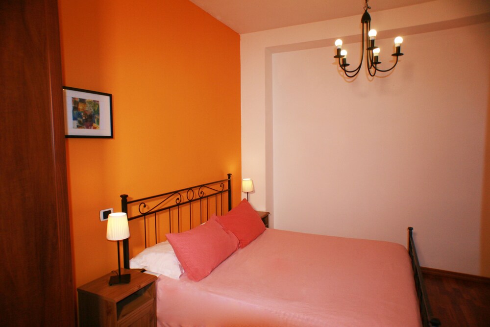 LT Rooms