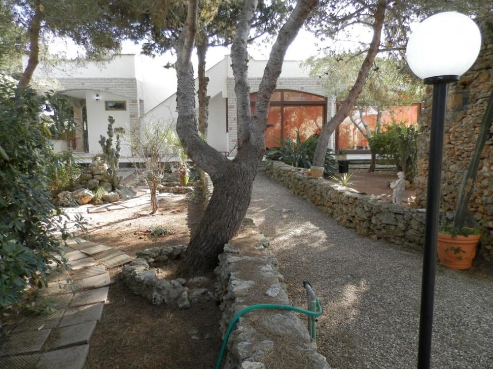Villa Lory view 2