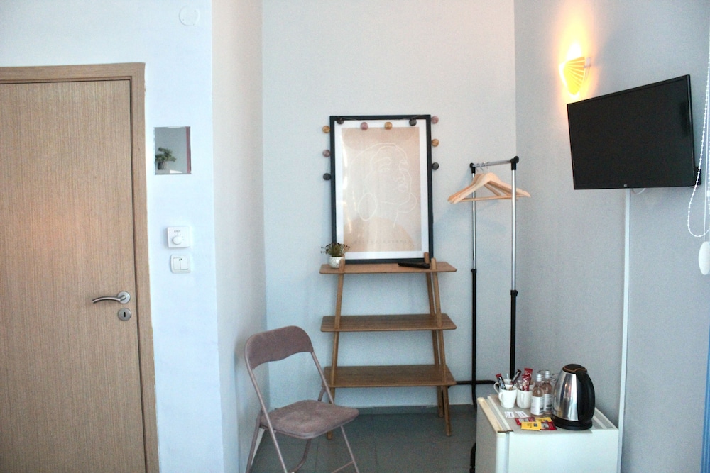 SUNSET ART HOTEL