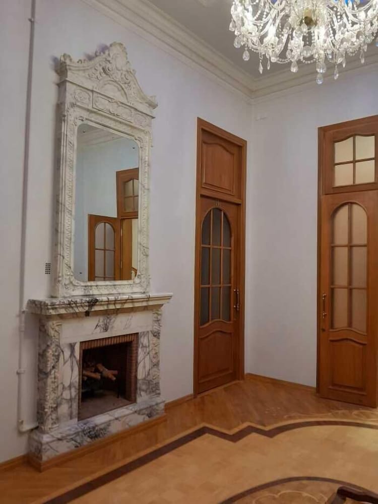 Versailles Boutique Hotel