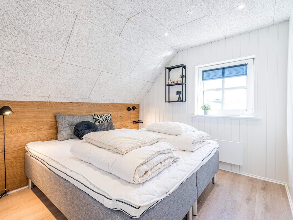 8 Person Holiday Home in Vejers Strand view 3