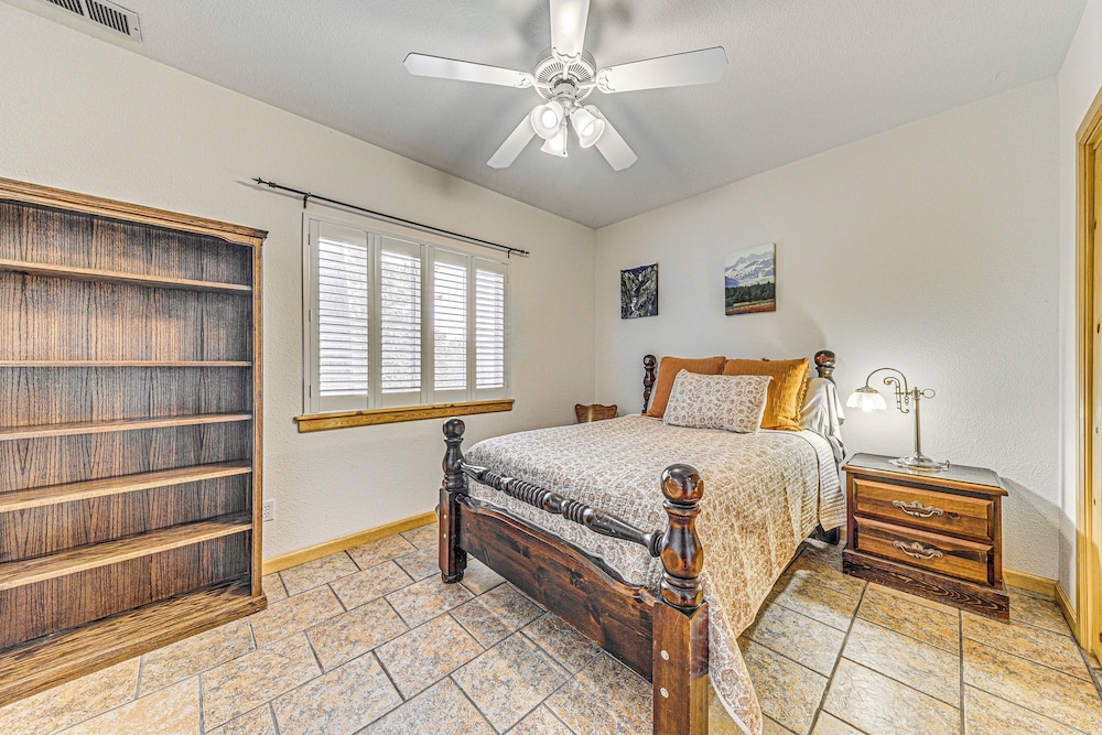 2 Mi to Dtwn: Cloudcroft Home w/ Furnished Deck
