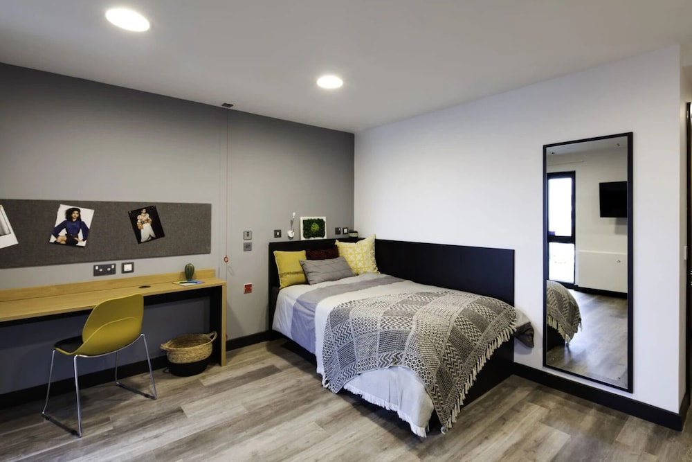 Aspen House
