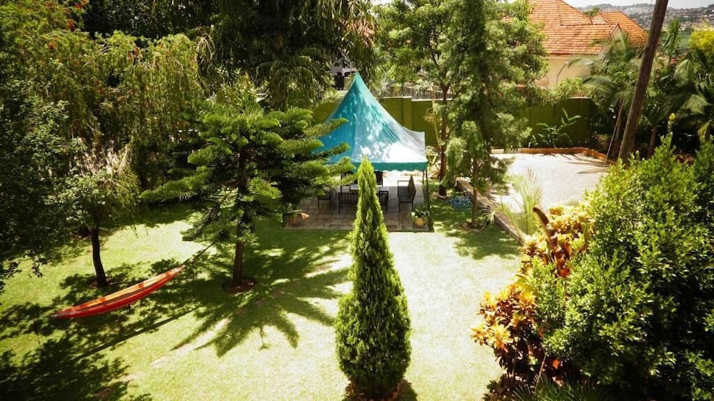 Apricot Guest House