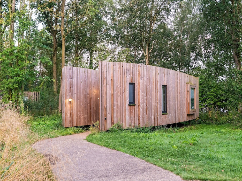 Serene Forest Getaway