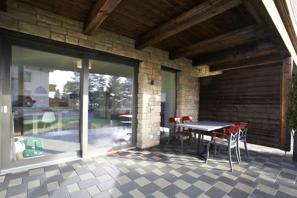Ski & Golf Suites by Alpin Rentals - incl Summercard