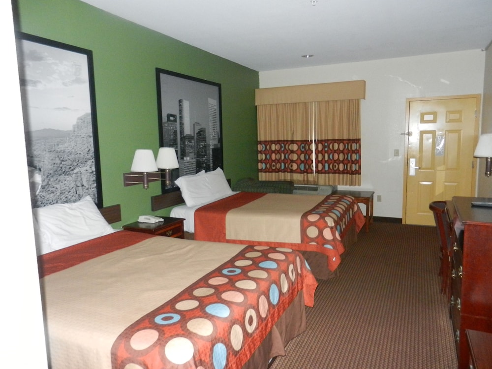 Belleza Inn  Suites Humble - FM 1960 - Property Image 2