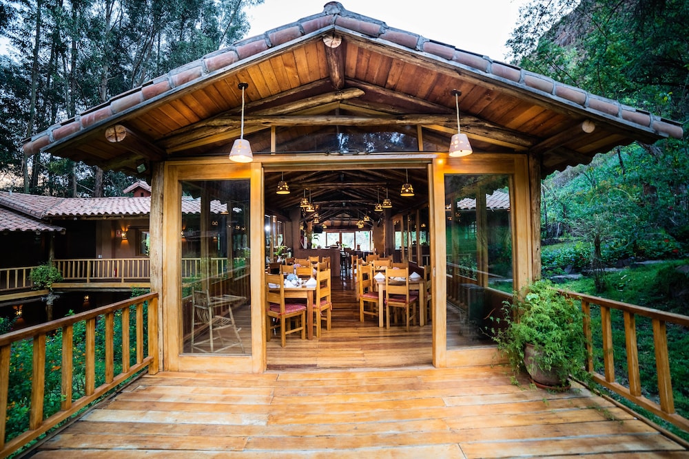 Sacred Dreams Lodge