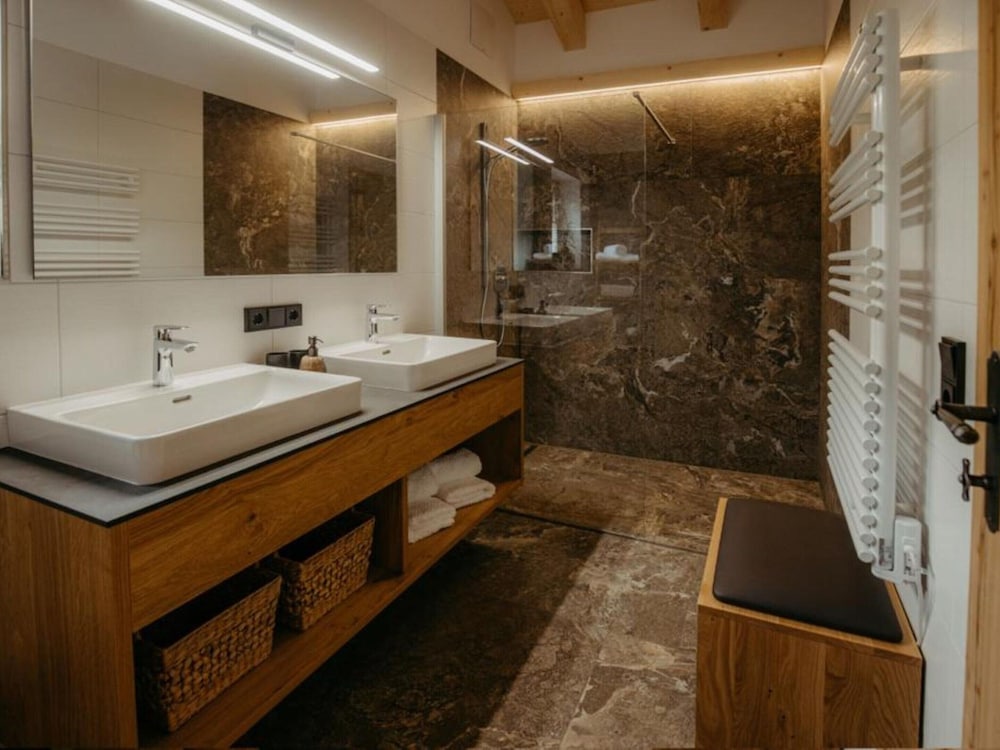Chalet Salzach Near Ski Lift & Spa
