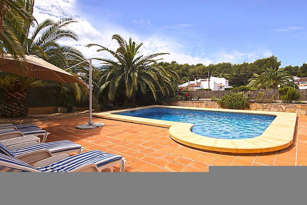 Villa Sol in J vea With 2 Bedrooms and 2 Bathrooms