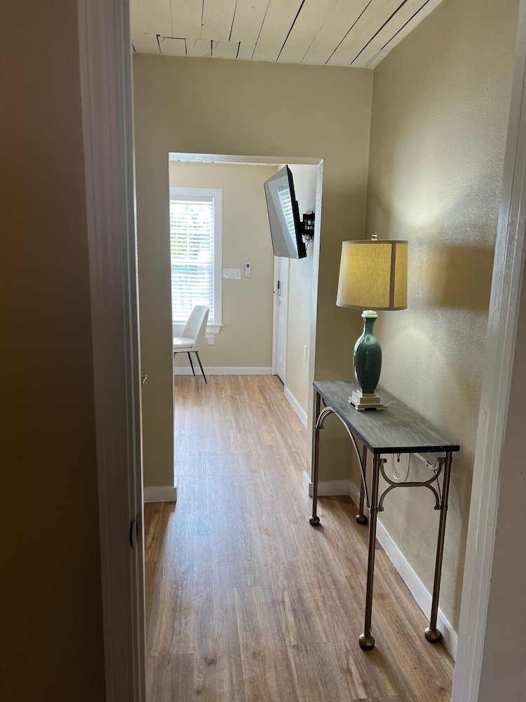Huffman Extended Stay Suites