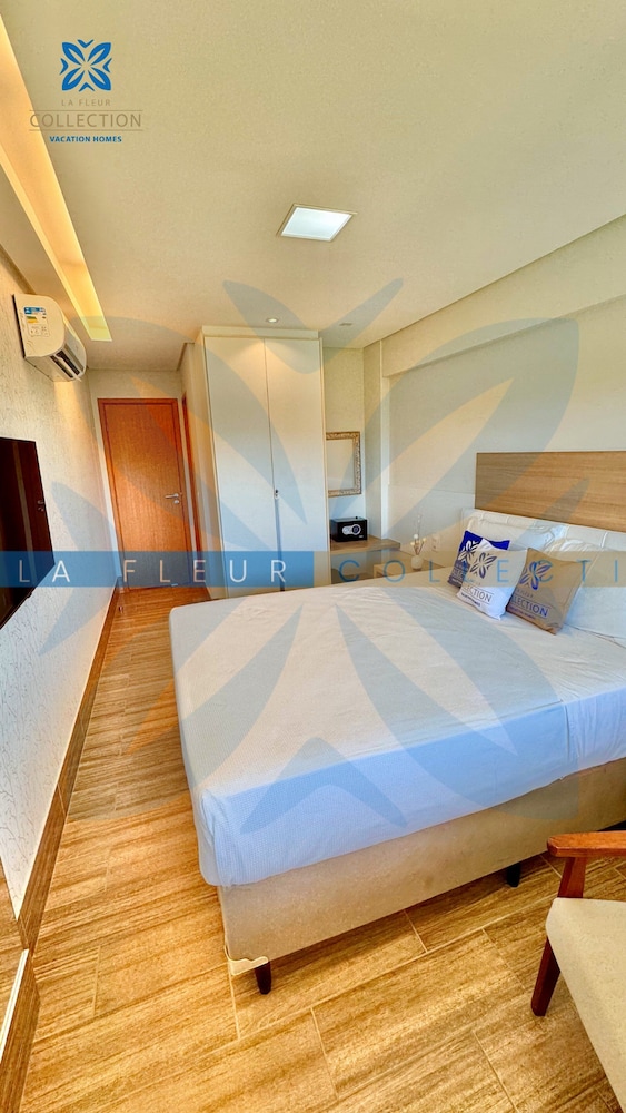 La Fleur Collection Vacation Homes