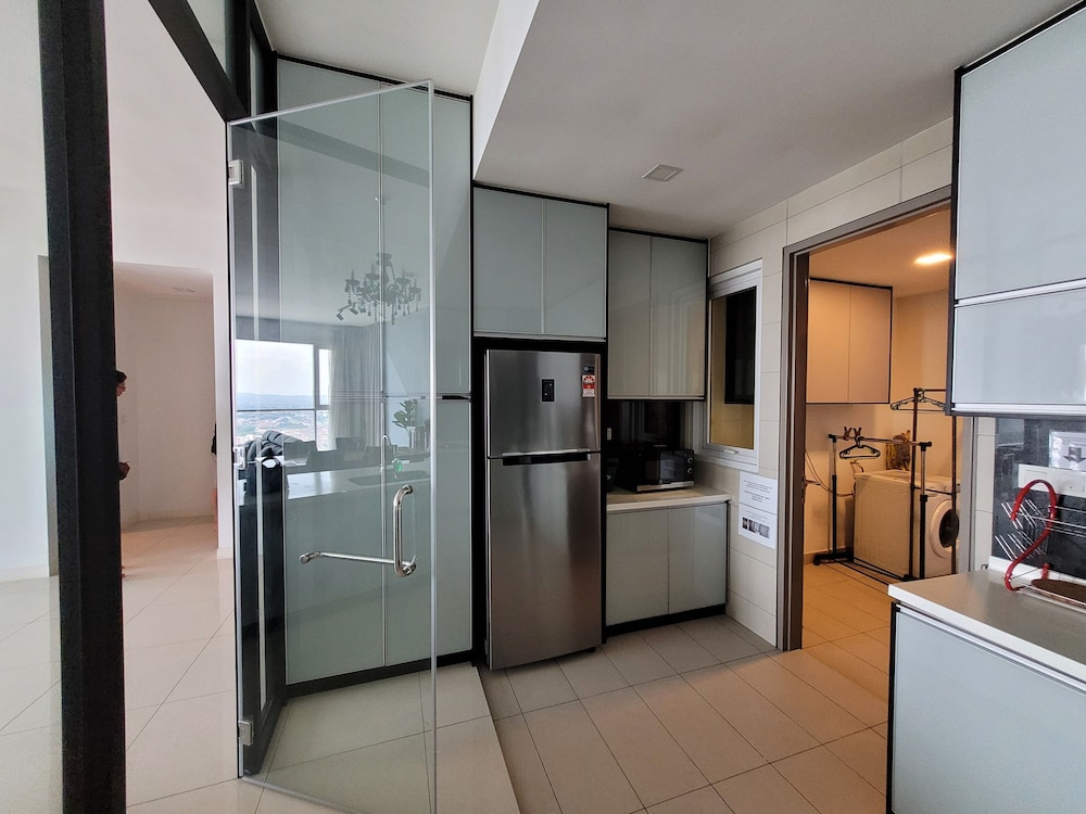 Uptown Residences by Sleepy Bear photo 2