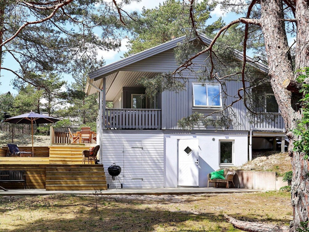 10 Person Holiday Home in Yngsjo view 2