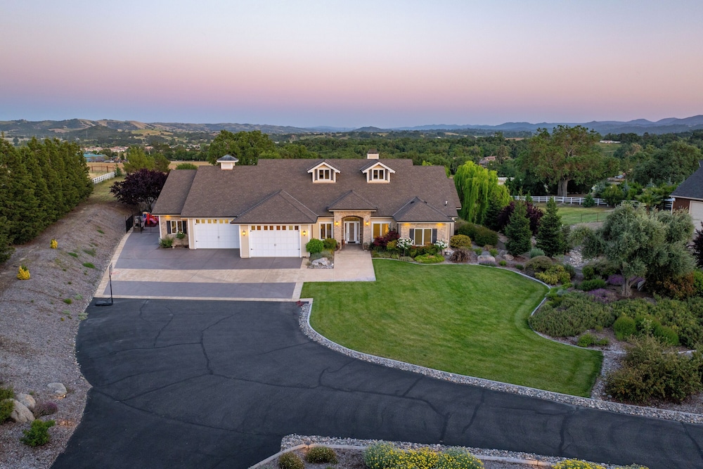 Frontier Farmhouse