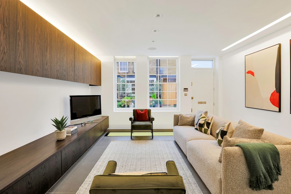 Paddington Luxury 3-bed Mews Private Cinema Gym
