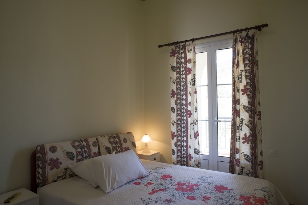 Dionysos Authentic Resort & Village