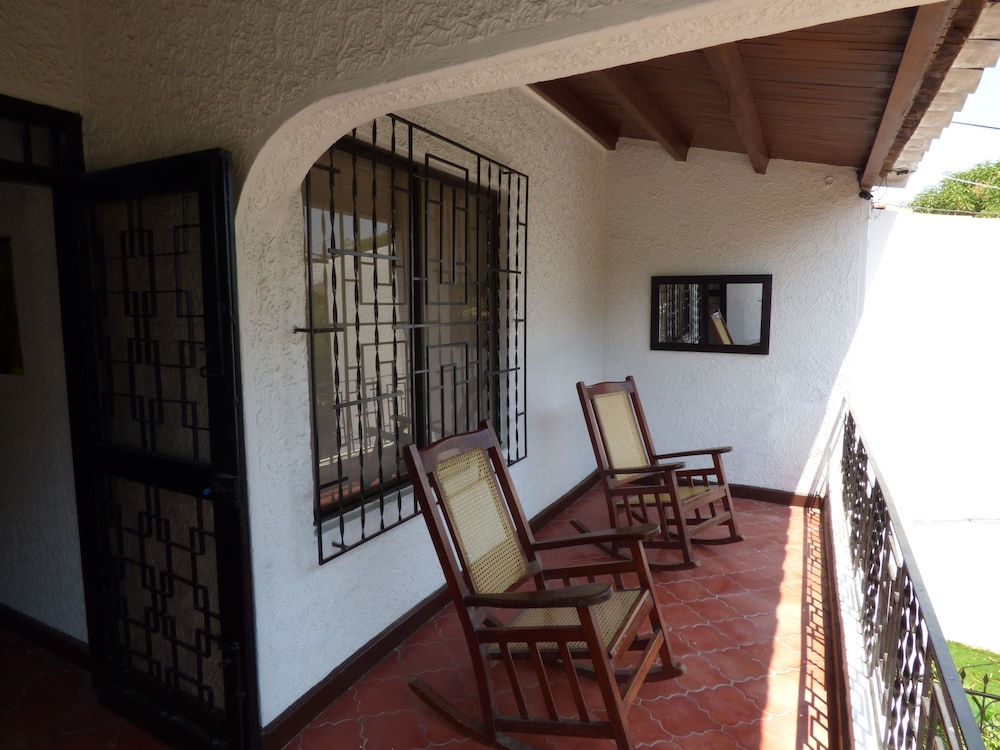 Hotel Mizare I