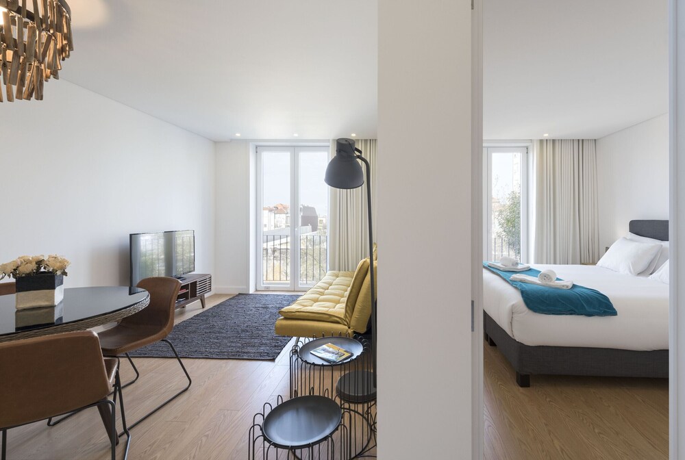 Downtown Bright Balcony Apartment by Vacationy