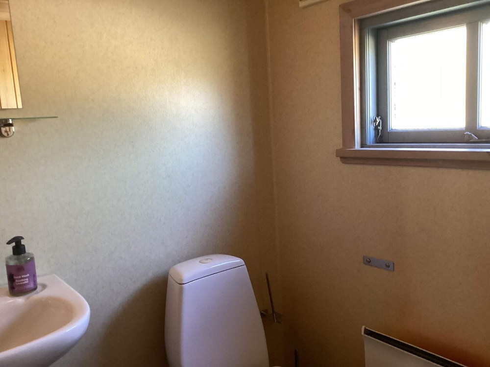 6 Person Holiday Home in Hovborg