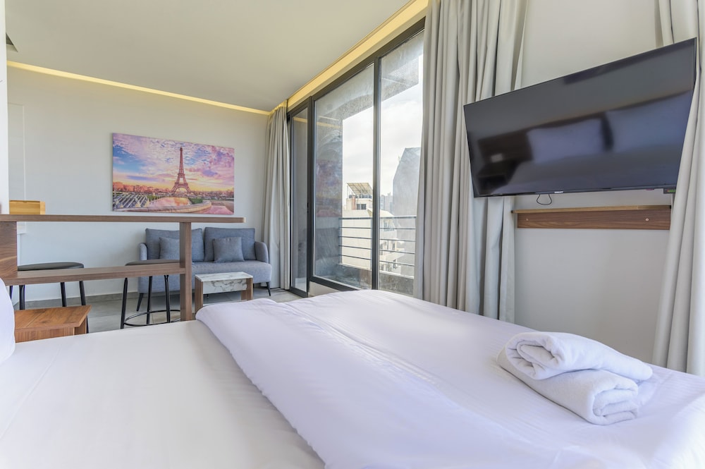 Gate 9 Tower -Studios & Apts Mar Mikhael