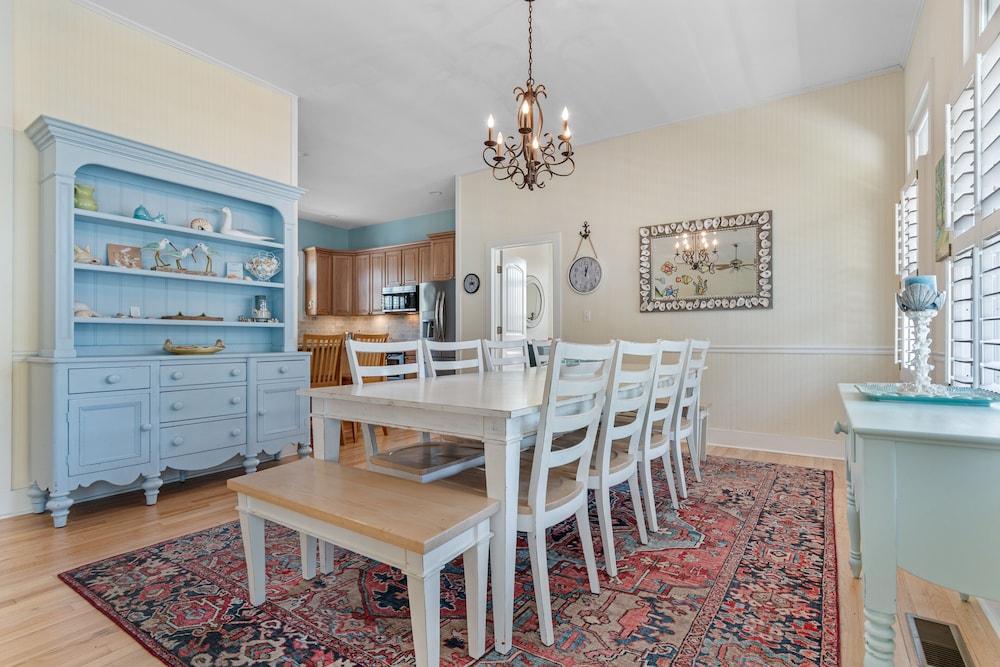 Lachicotte Vacation Rentals