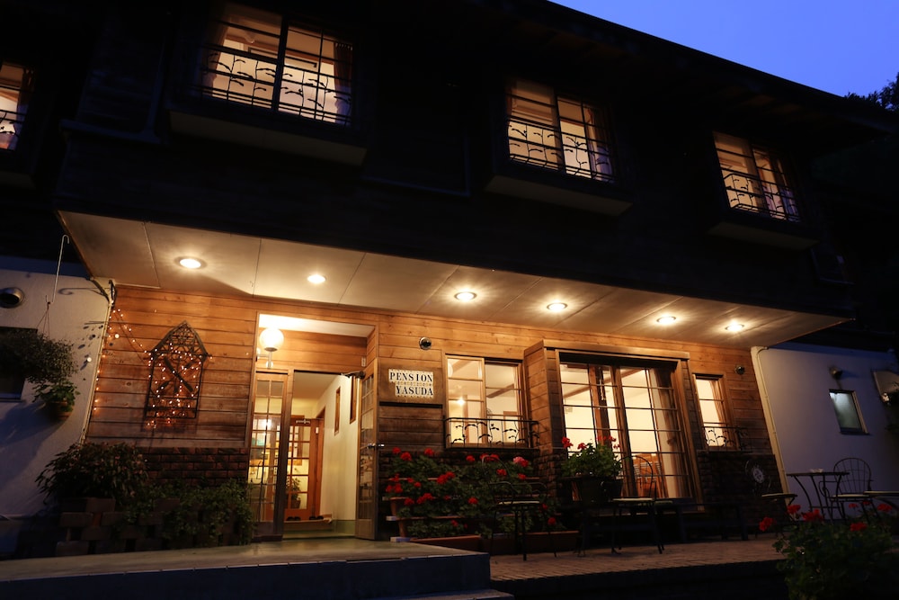 Inn of Amigos Yasuda Pension