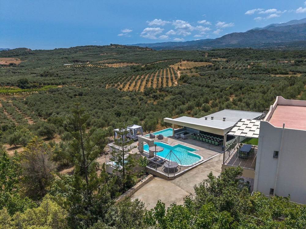 Varimpo Luxury Escape