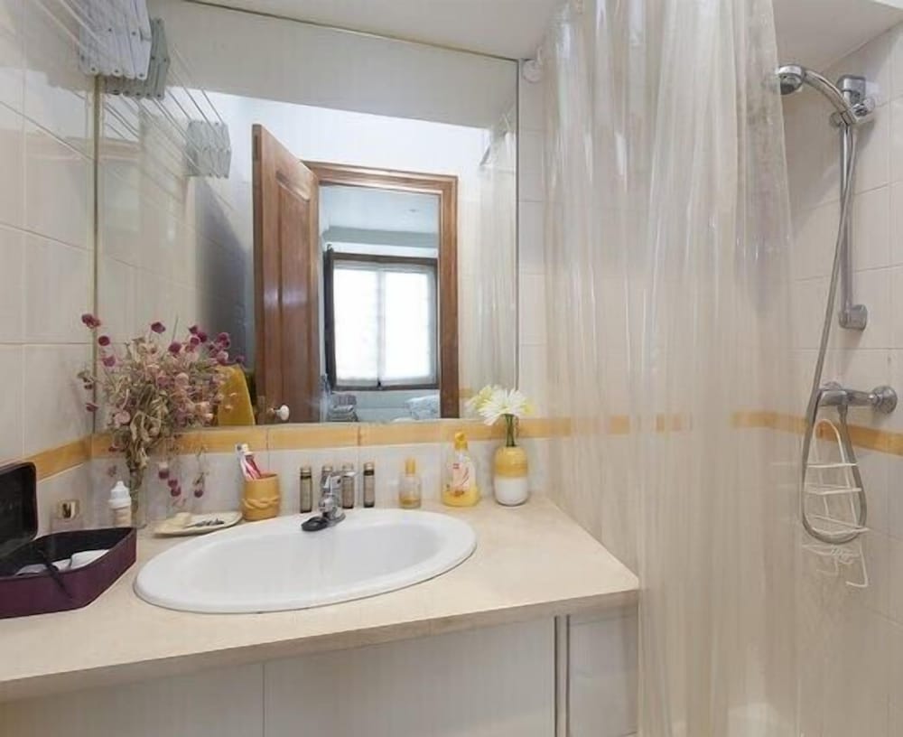 Lisbon Downtown Apartment - XVIII Century Luxury Apartment