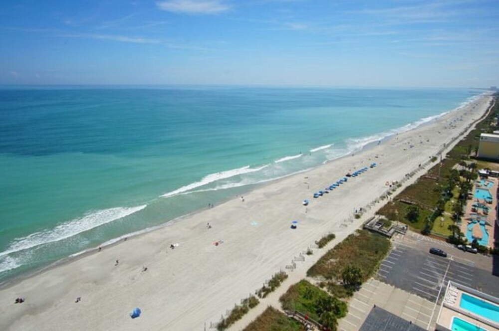 The Palace Resort by Elliott Beach Rentals
