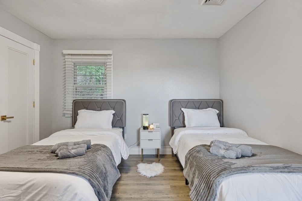 Casa Mattia - Stayshores 4 Bedroom Home