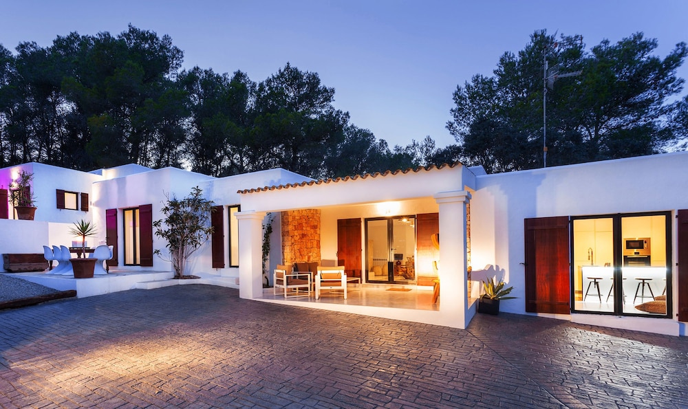 Architect Country Villa view 3
