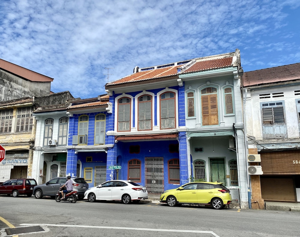Cheong Fatt Tze - The Blue Mansion 139