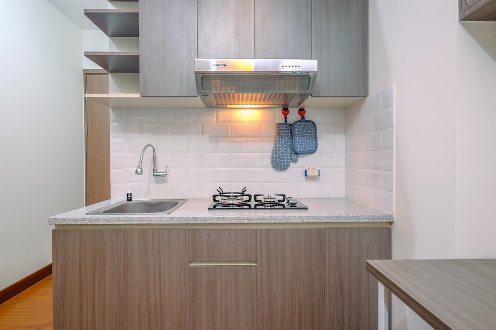 Minimalist and Cozy Stay 2BR at Podomoro Golf View Apartment