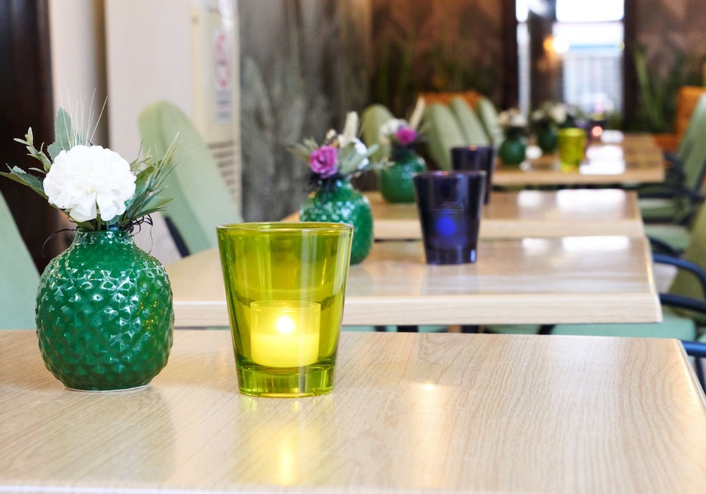 Mira Otel Alsancak - Image 19