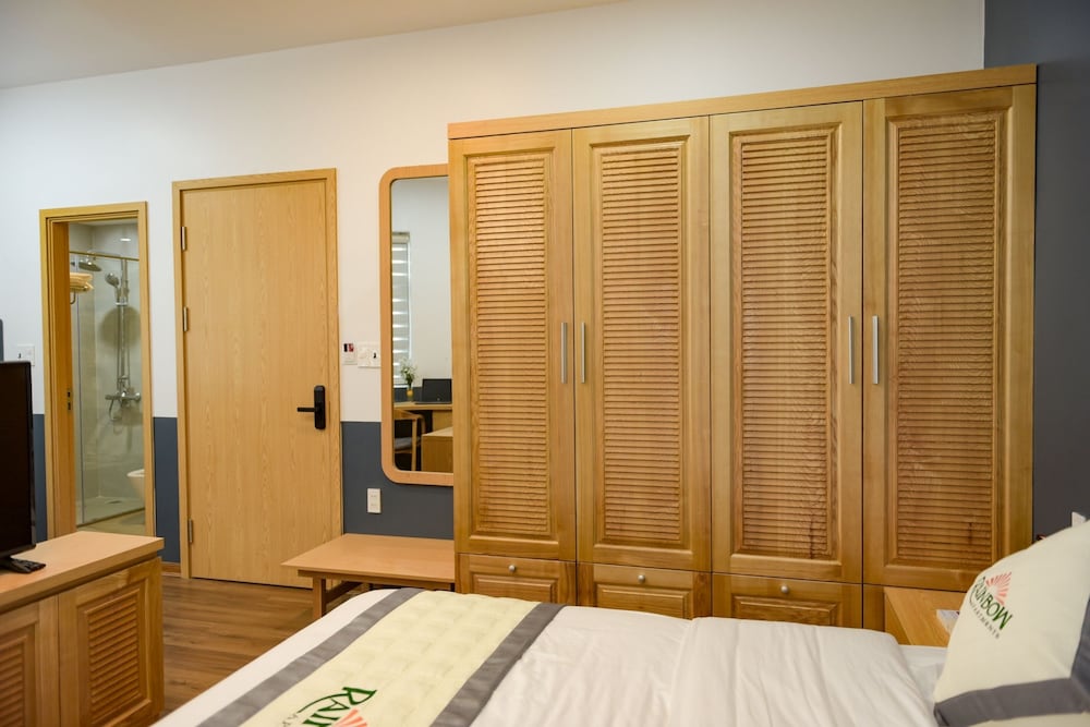 Rainbow Apartment Hai Phong view 4