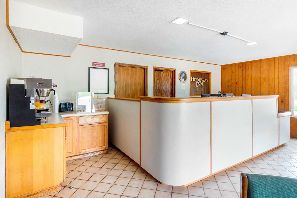 Rodeway Inn Blair