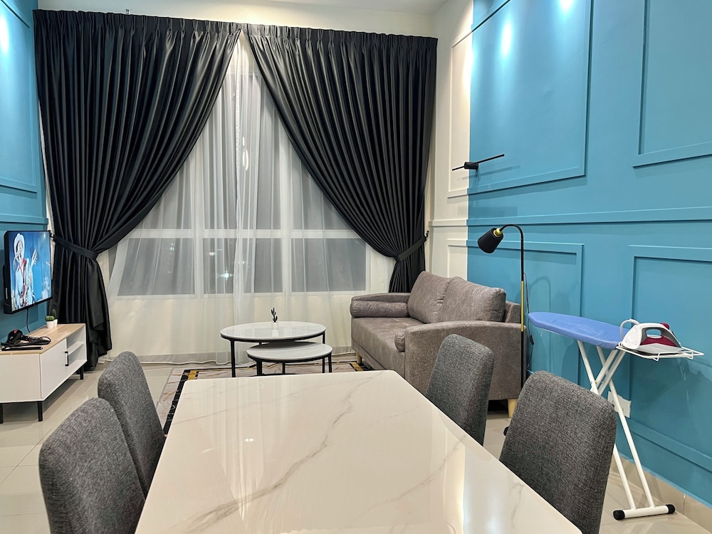 Amber Cove Melaka by Manhattan Group