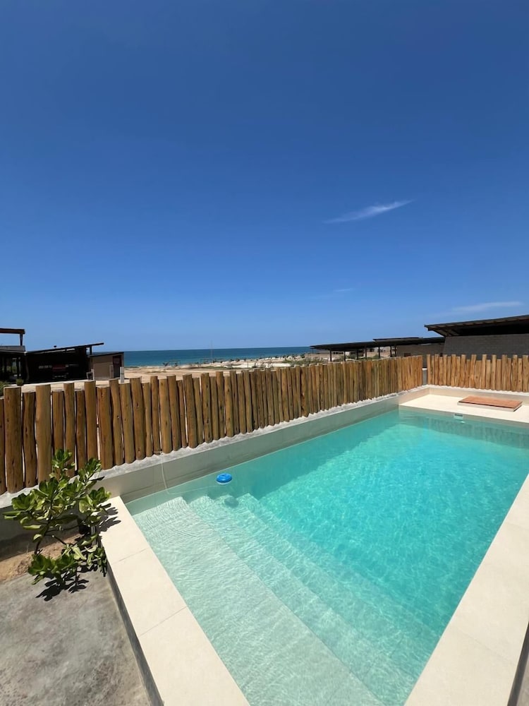 La Morada Punta Sal - Casa de playa frente al mar.