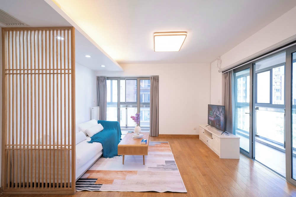 Tyms 3BR 2BA Apartment Yongxin Century