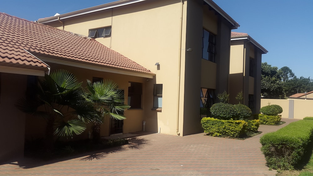 Ikaze Guest Lodge