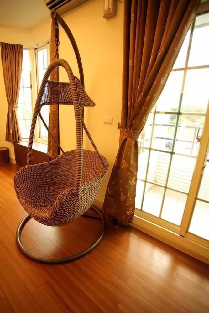 Bear Castle Homestay